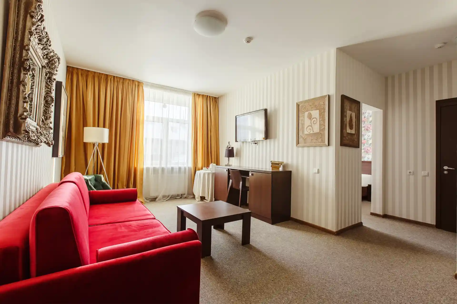 2 kambarių apartamentas — Bohema